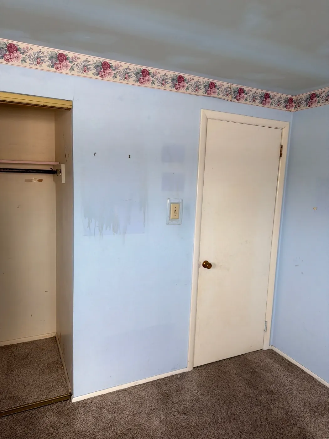 Air movers and dehumidifiers running in Honey Creek Indiana home dry-out